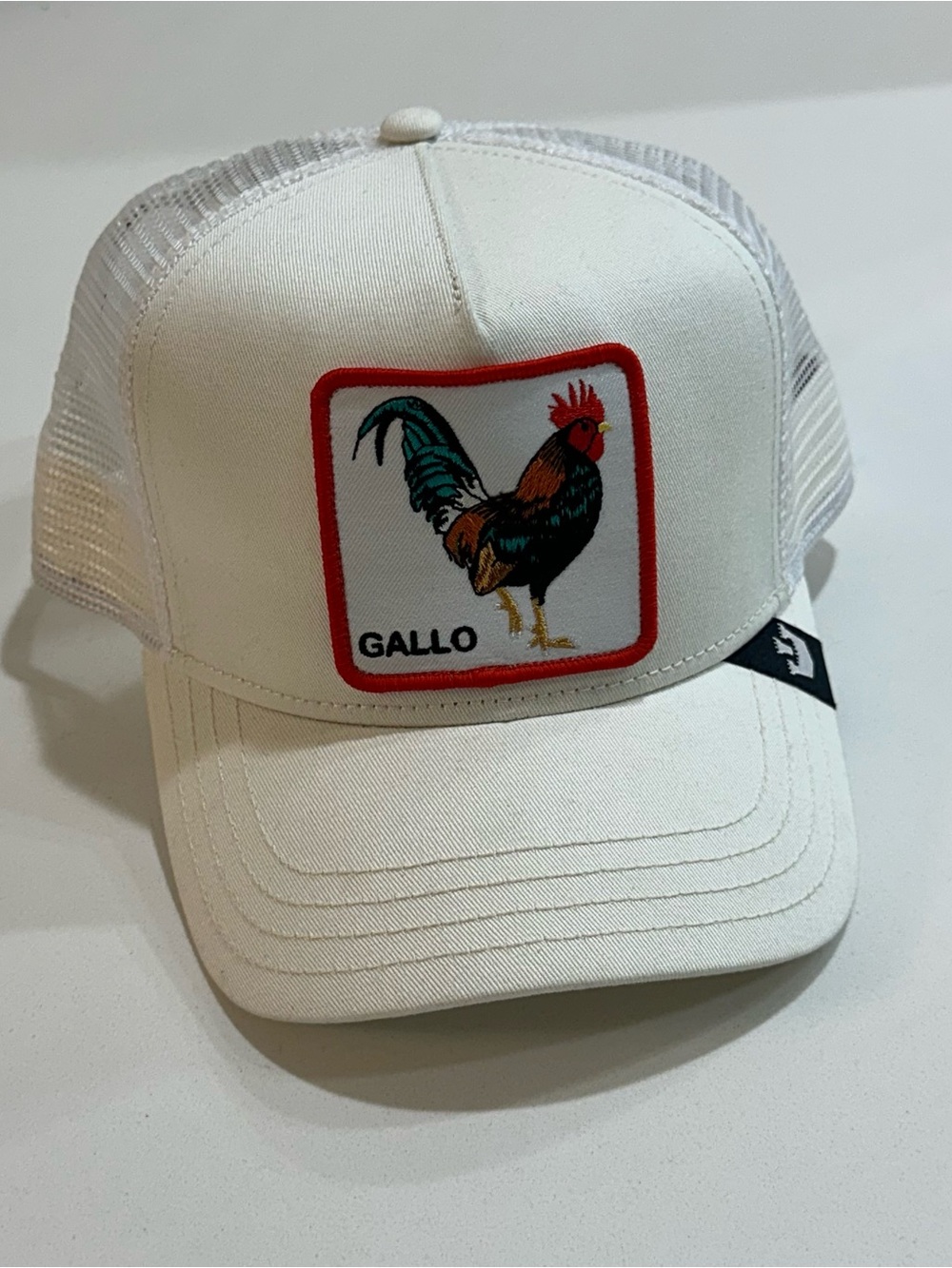 Gallo Embroidered Rooster White Mesh Trucker Cap Goorin Bros new!